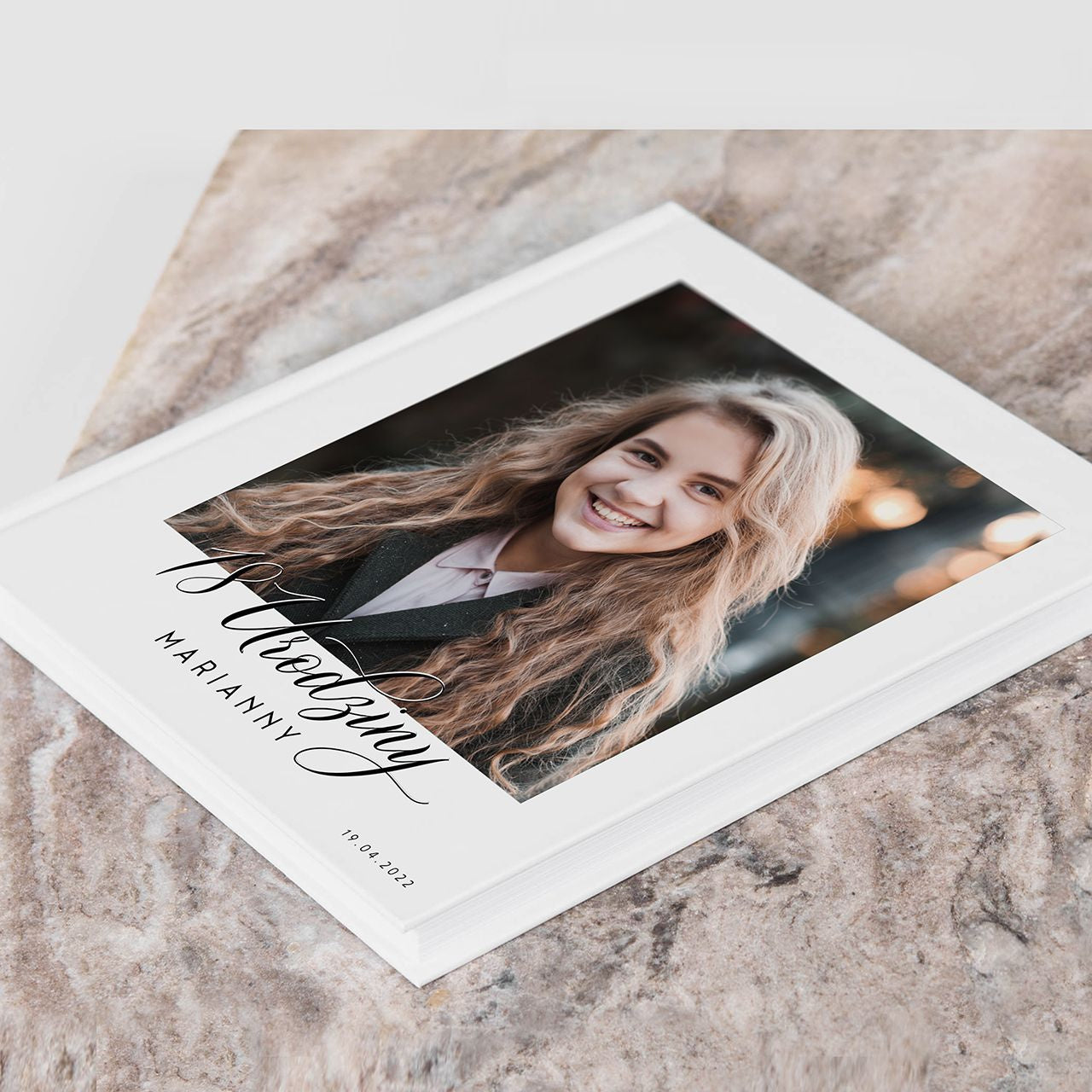 Personalizowana księga gości na 18 urodziny album na 18 urodziny prezent na 18 urodziny pamiątka 18 urodzin