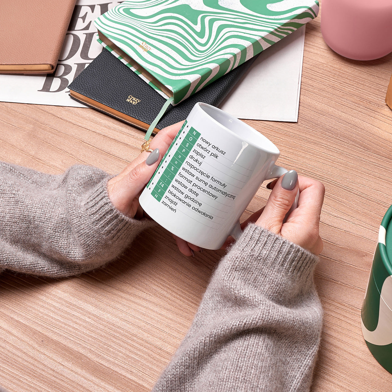 Kubek dla analityka - Mistrz Formuł prezent dla analityka kubek personalizowany z imieniem