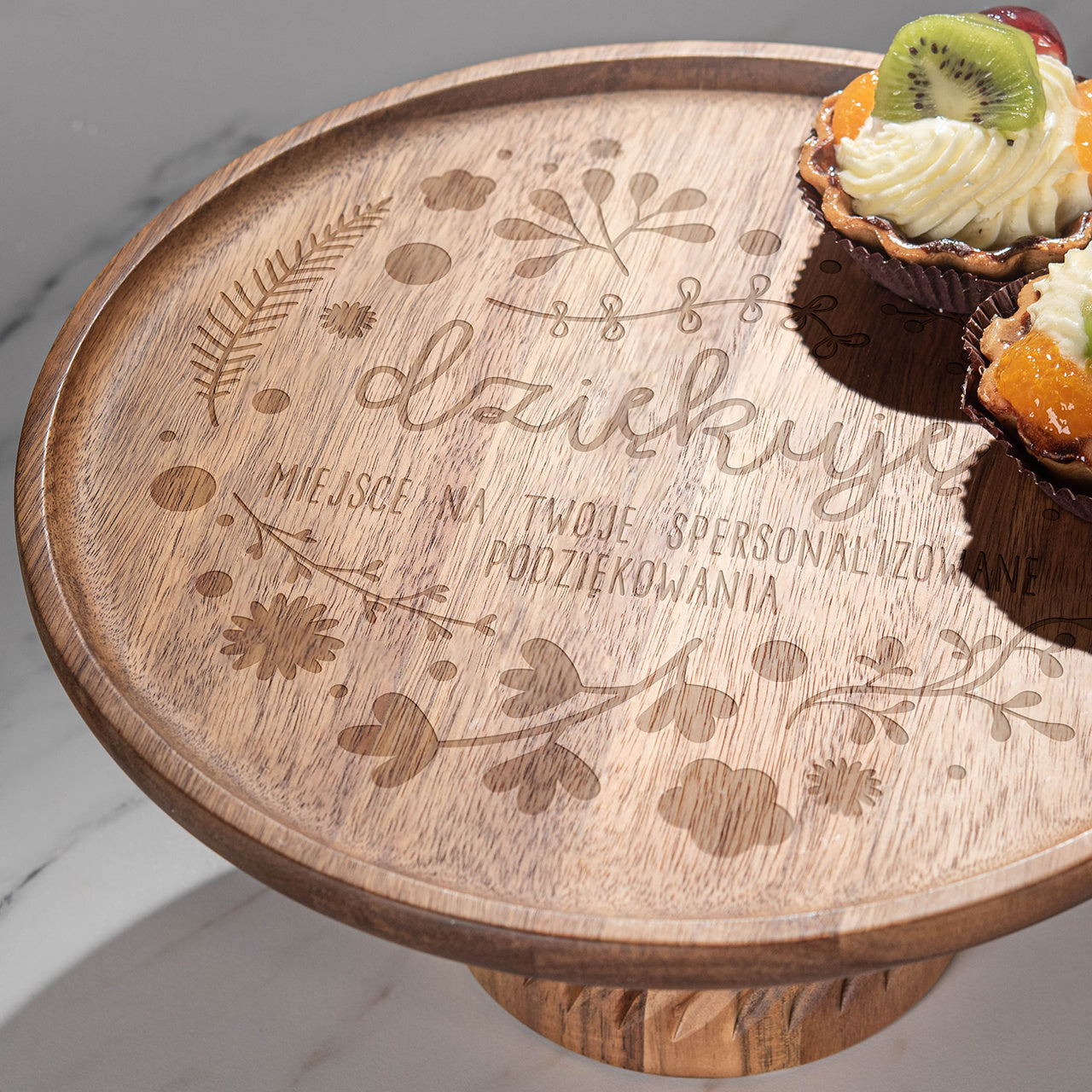 Personalizowana patera na słodycze - prezent na podziękowanie