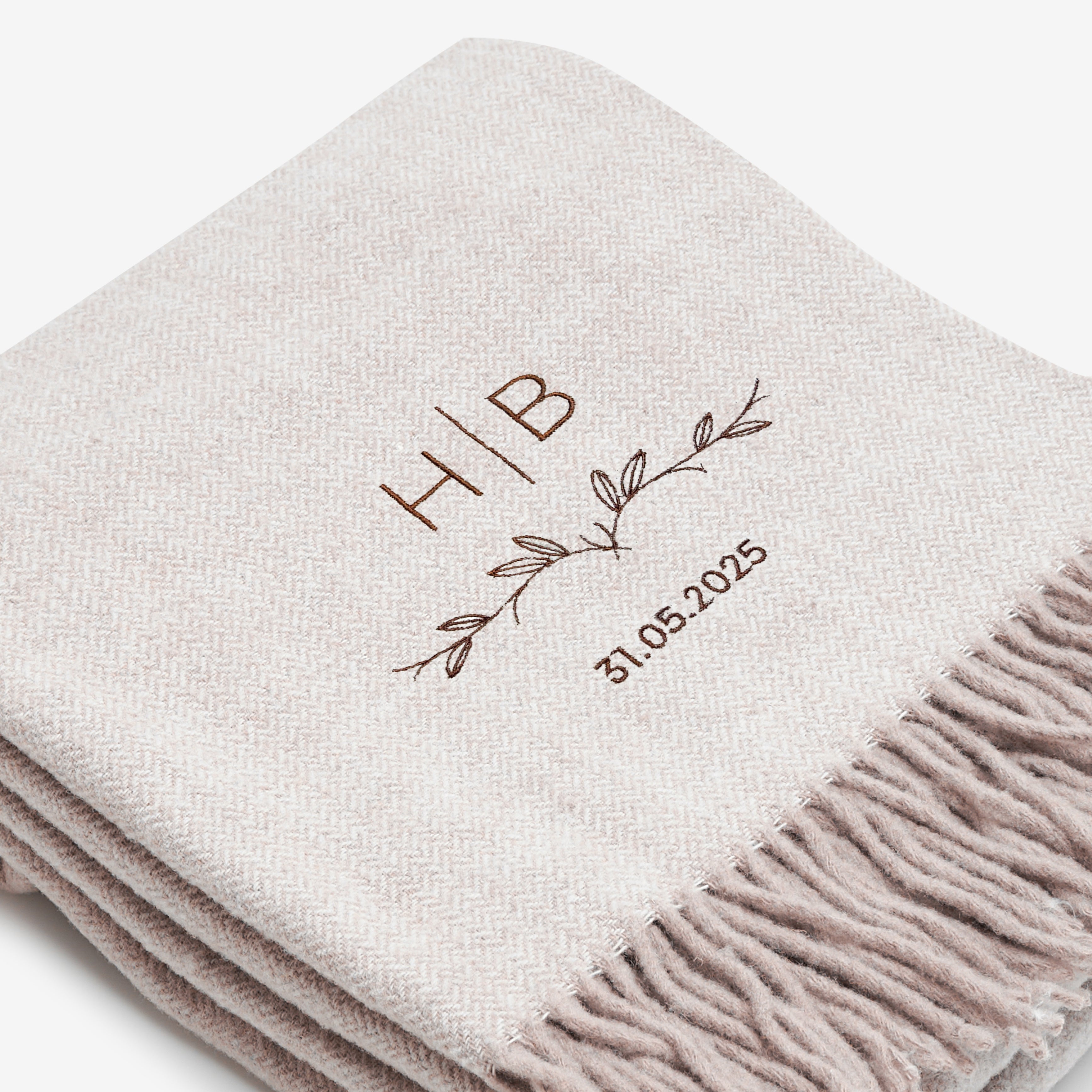 Koc wełniany z haftem - oryginalny prezent na rocznicę koc z haftem prezent rocznicowy