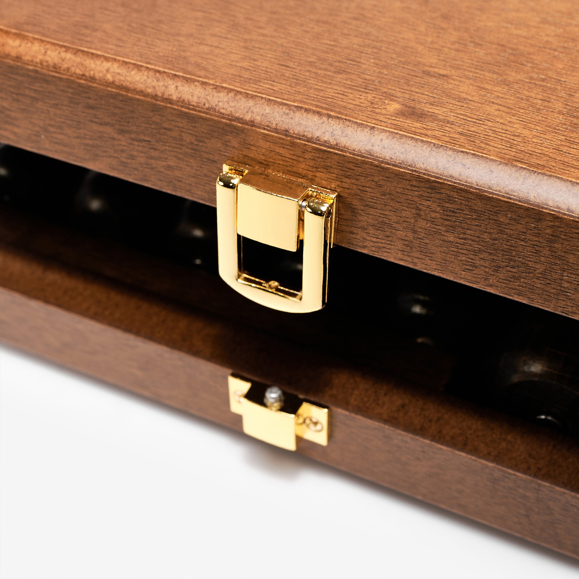 Zestaw narzędzi w skrzynce - elegancki i praktyczny prezent dla dziadka