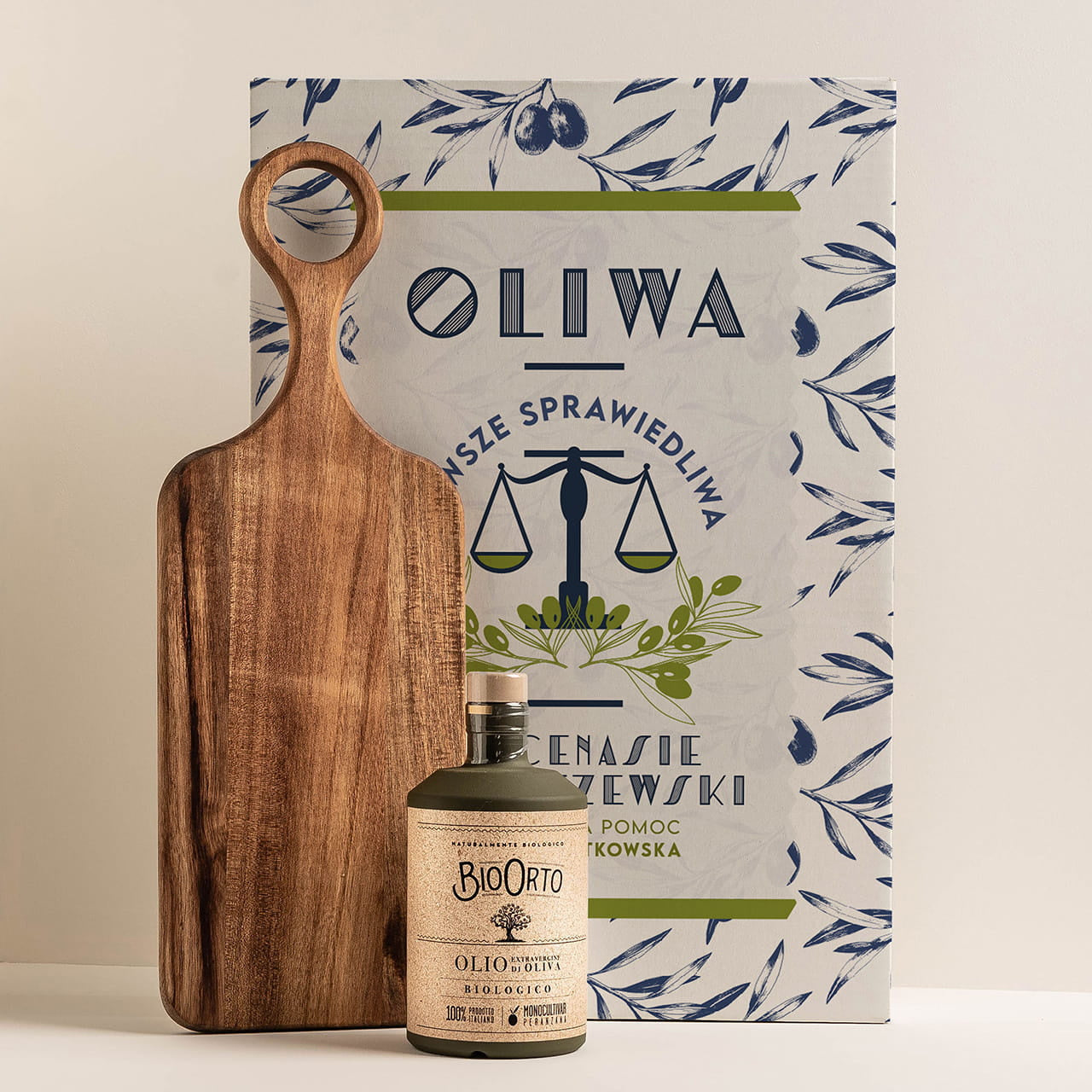 Oliwa z oliwek i deska - oryginalny prezent dla prawnika