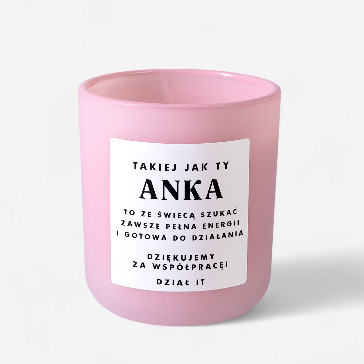 Personalizowana świeca w szkle - śmieszny prezent dla koleżanki z pracy