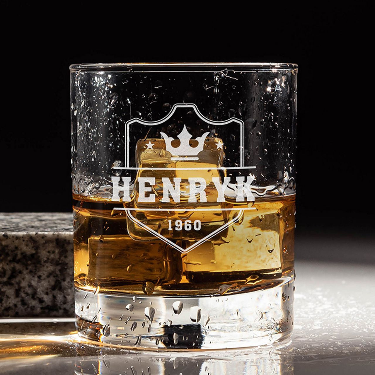 Szklanka do whisky z grawerem - prezent urodzinowy dla faceta