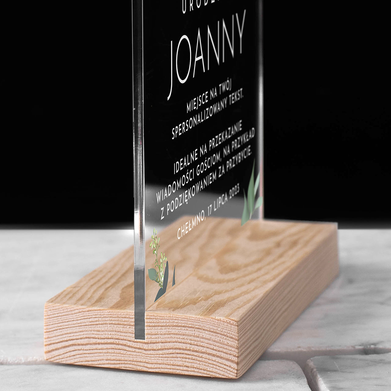 Personalizowana dekoracja stołu na 40 urodziny - statuetka