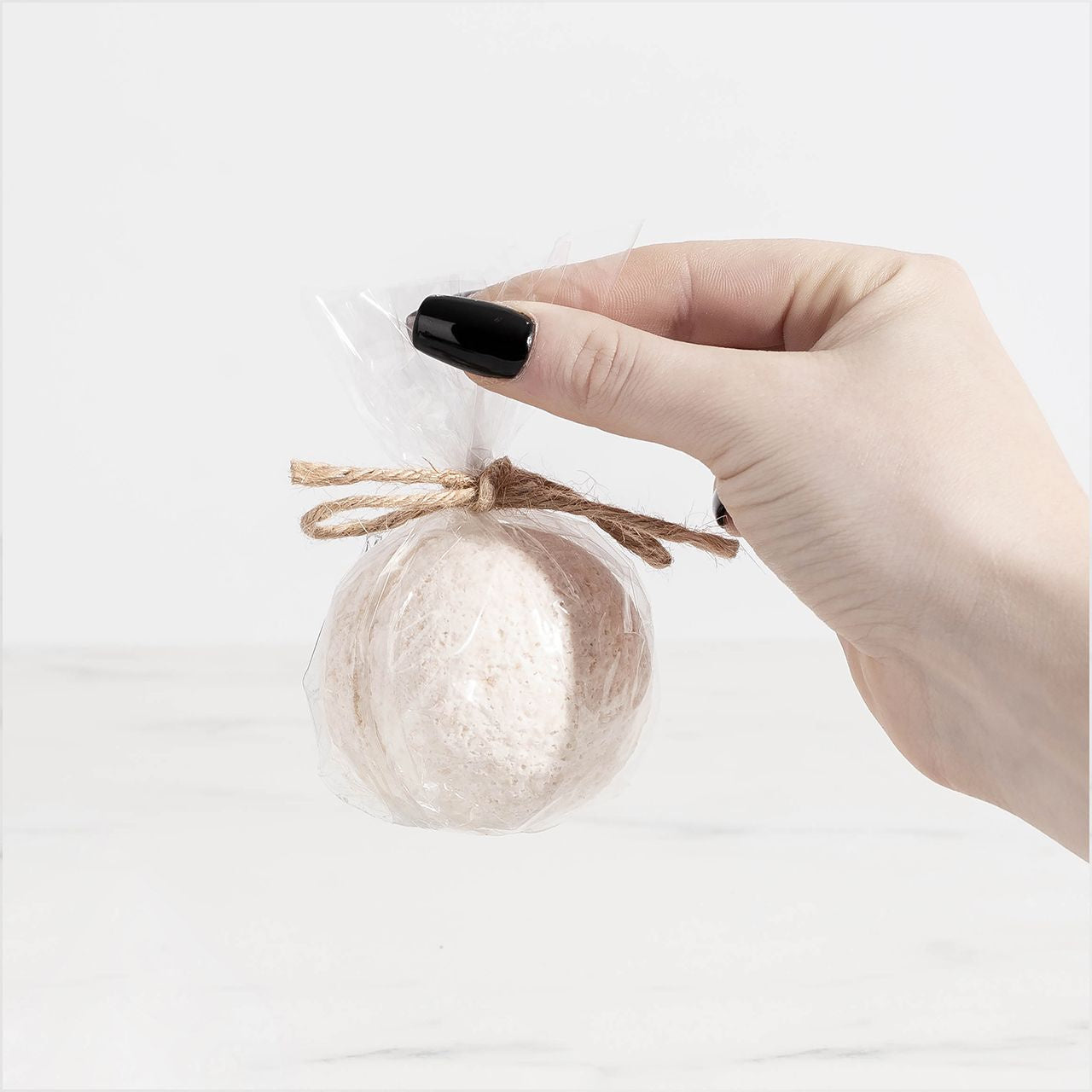 Personalizowana kula kąpielowa - upominek dla gości na baby shower
