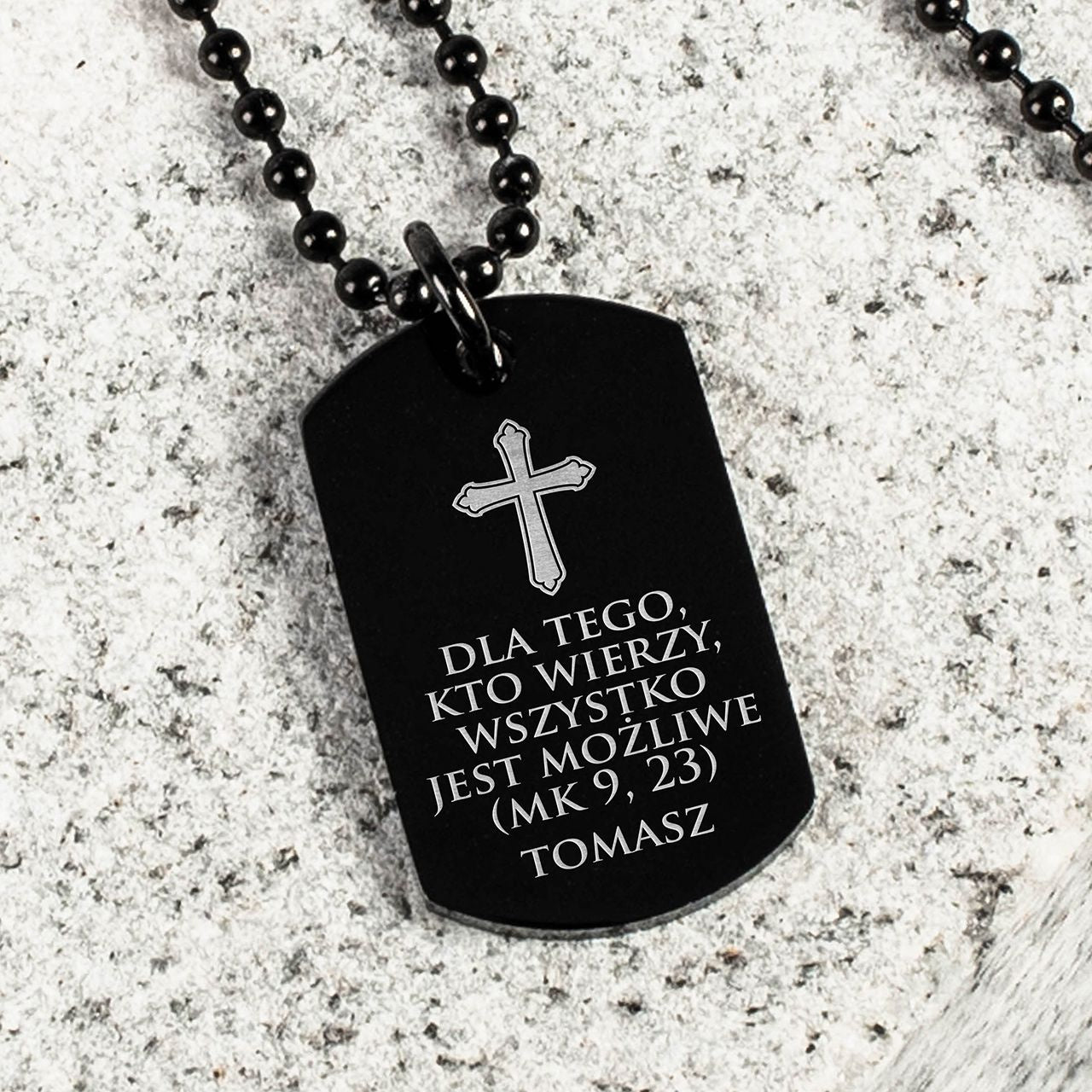 Personalizowany nieśmiertelnik z krzyżykiem
