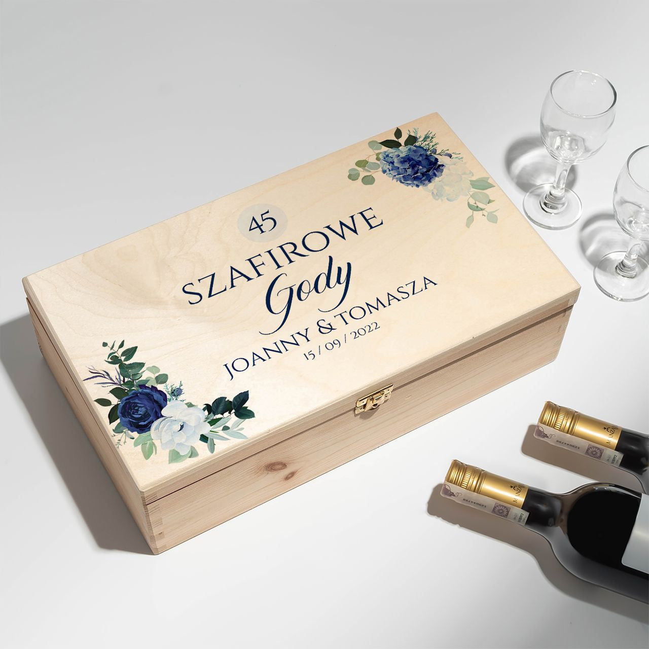 Personalizowana skrzynka na wina - prezent na szafirowe gody