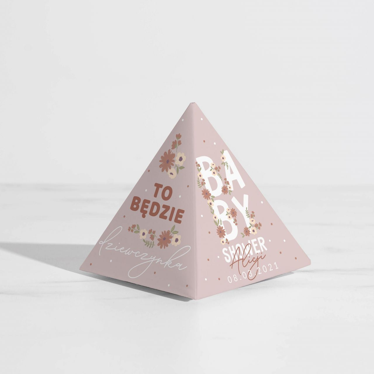 Personalizowana kula kąpielowa - upominek dla gości na Baby Shower dziewczynki