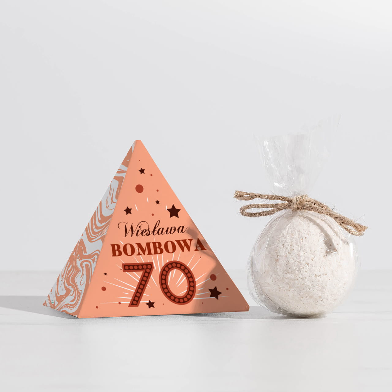 Kula do kąpieli z personalizacją - prezent dla babci na 70 urodziny