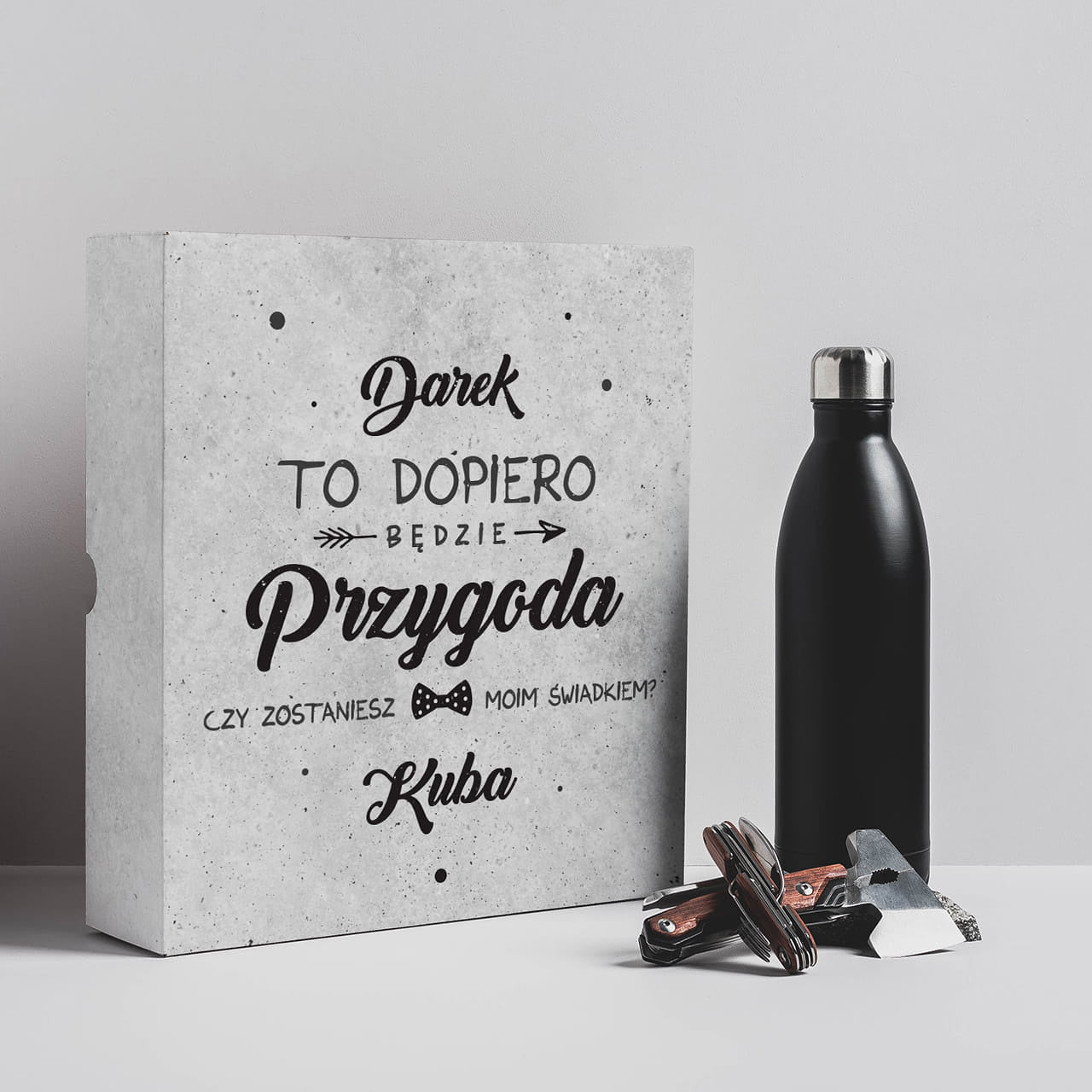Personalizowany zestaw przetrwania z prośbą o świadkowanie