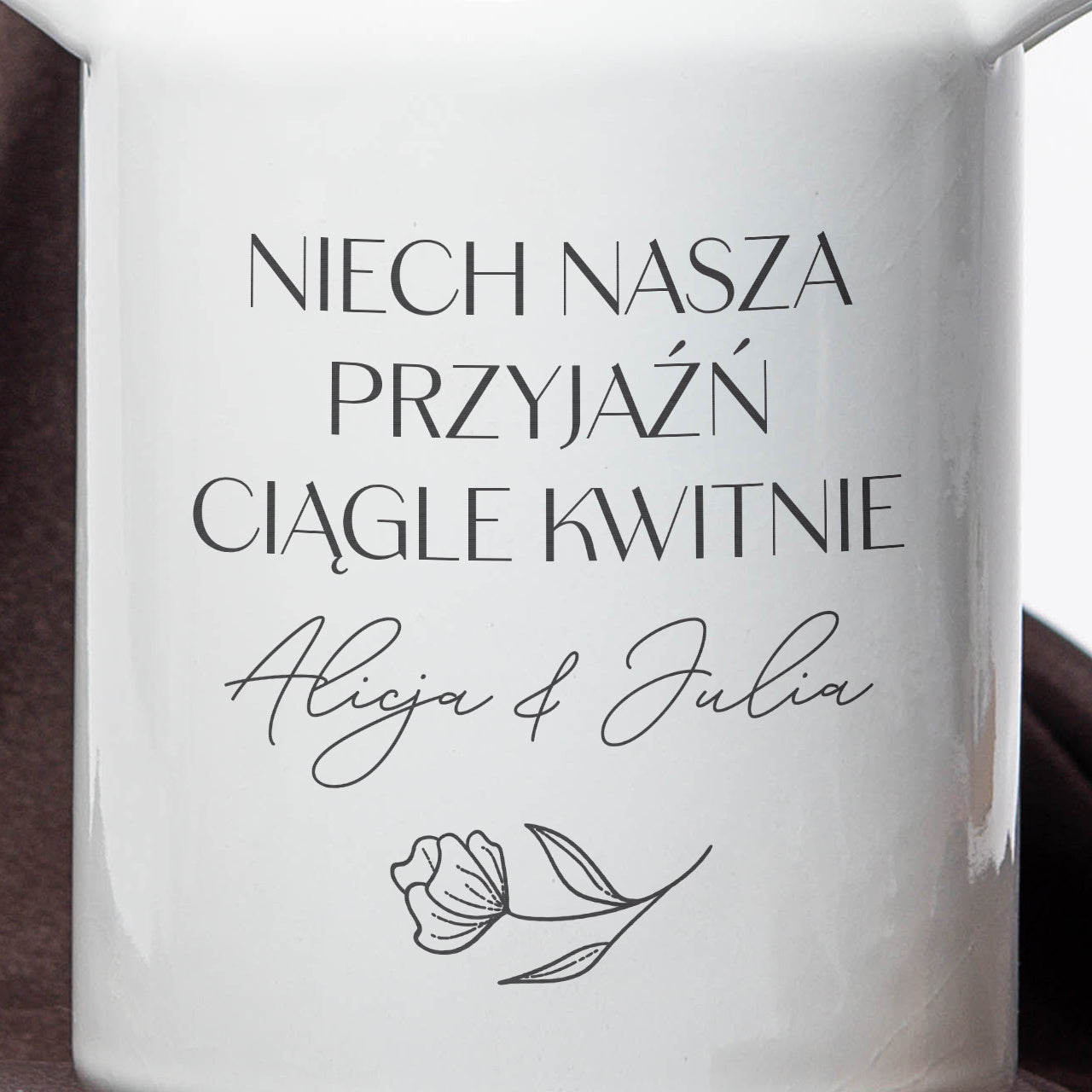 Wazon z personalizacją na prezent dla przyjaciółki