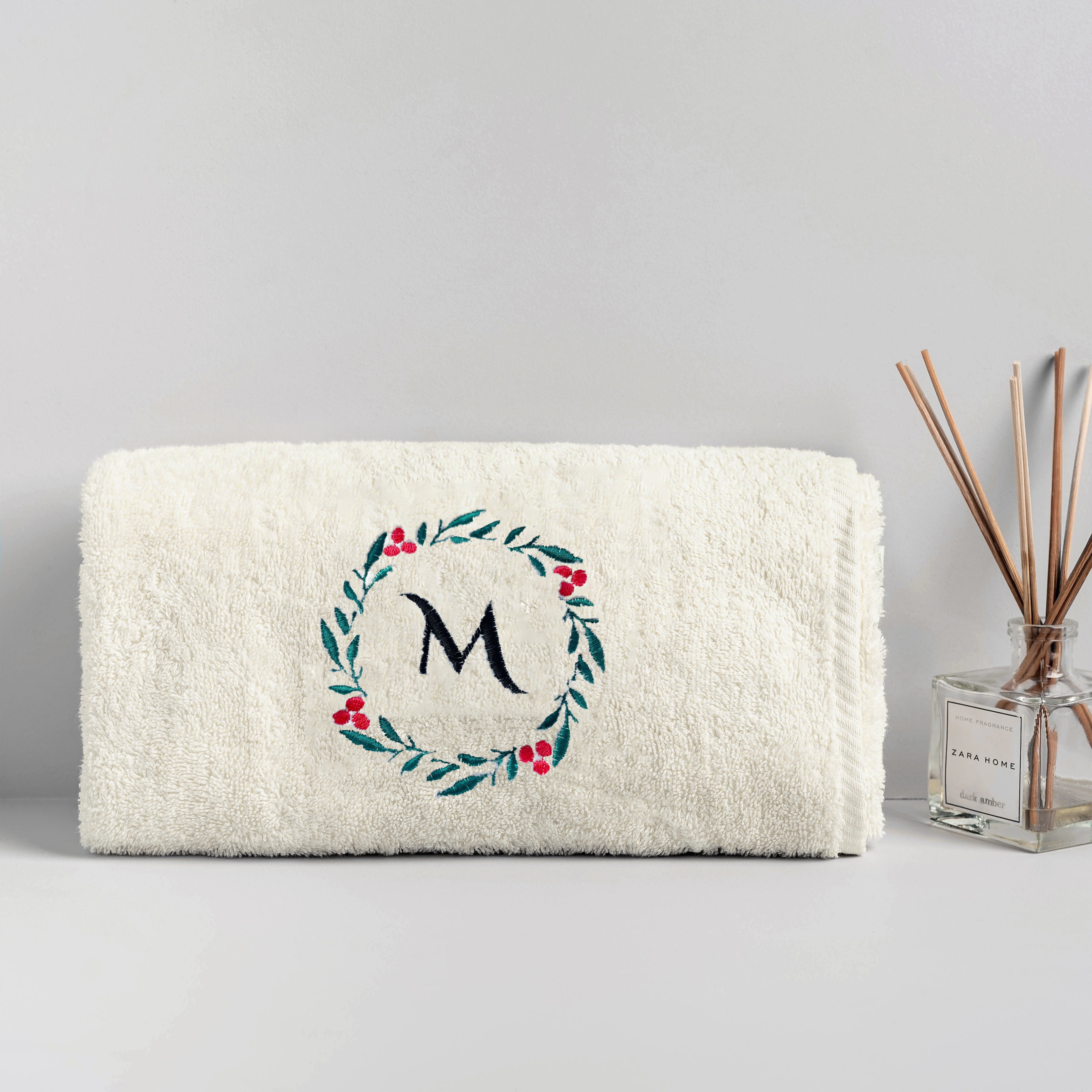 Personalizowany ręcznik świąteczny z monogramem