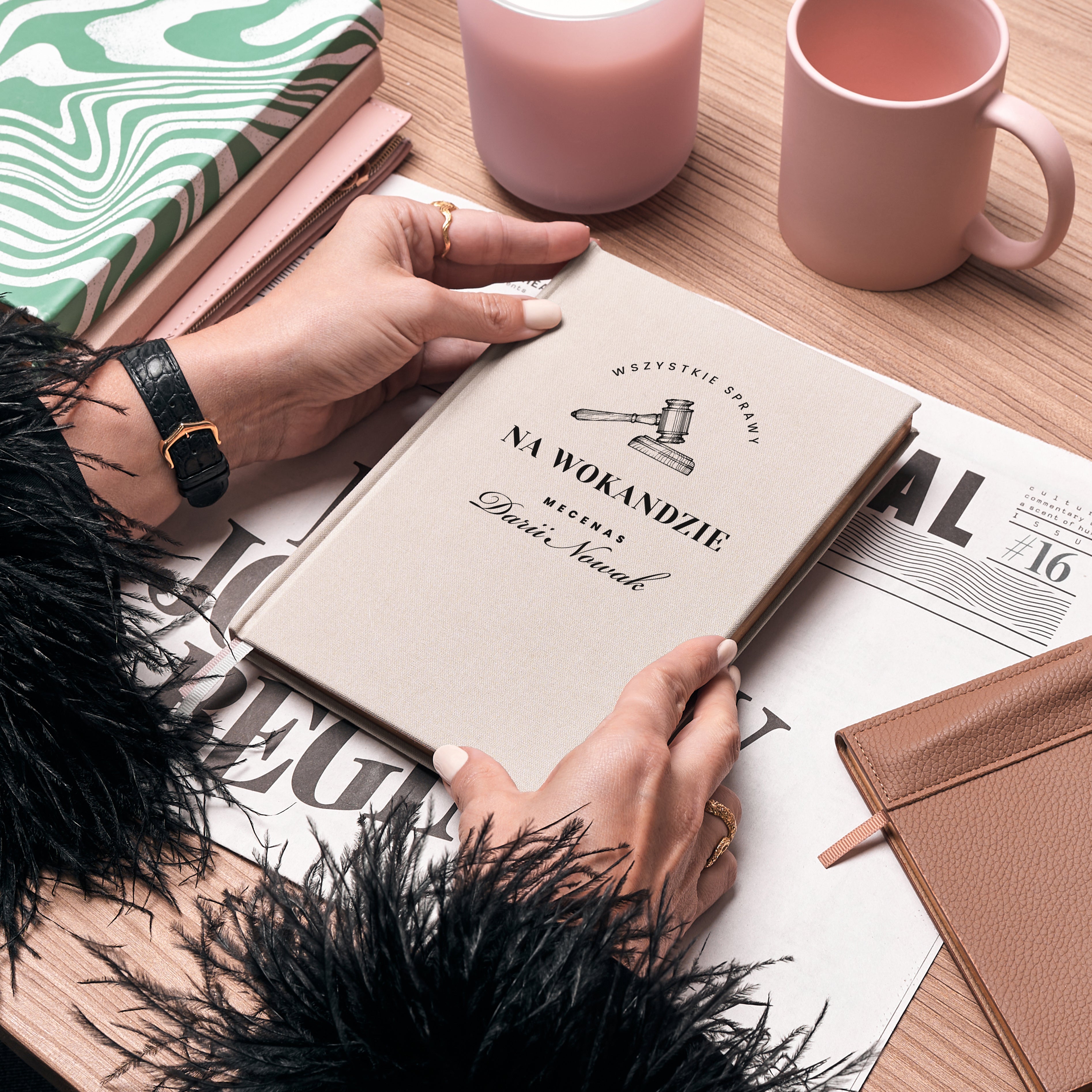 Planner książkowy dla prawnika - personalizowany prezent dla prawnika