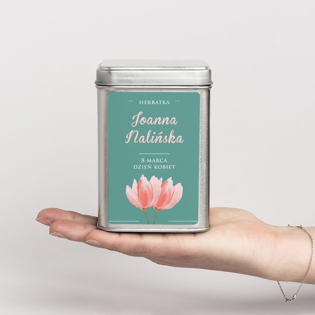 Personalizowana herbata na Dzień Kobiet prezent na Dzień Kobiet herbata w puszce elegancki prezent dla kobiety