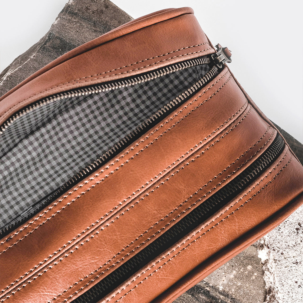 Personalizowana kosmetyczka - oryginalny prezent dla księdza kosmetyczka męska z grawerem