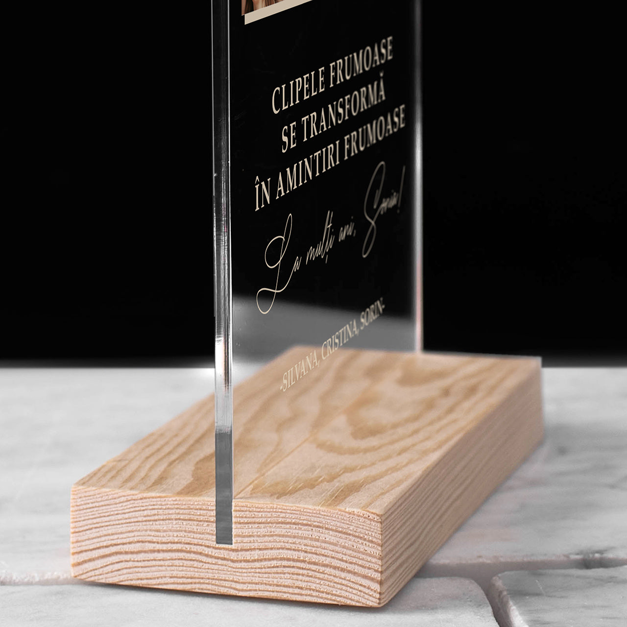 Personalizowana statuetka - prezent na 30 urodziny