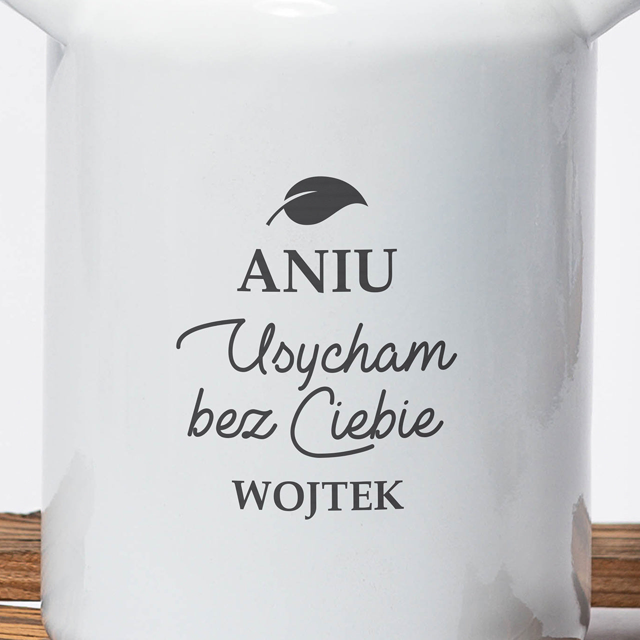 Wazon grawerowany dla dziewczyny na urodziny