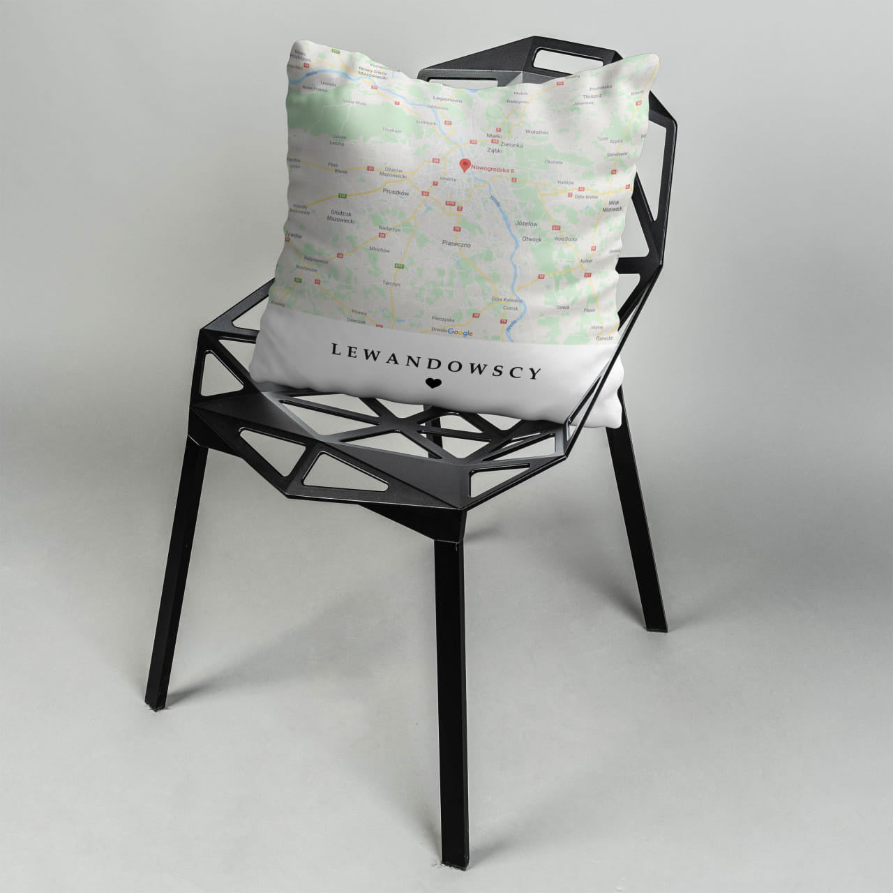 Dekoracyjna poduszka - prezent do nowego domu poduszka dekoracyjna prezent na nowy dom personalizowana poduszka