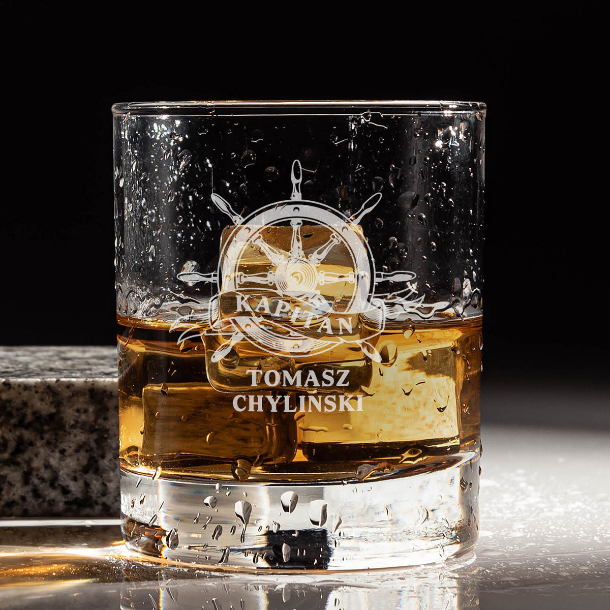 Szklanka do whisky z grawerem - prezent dla kapitana