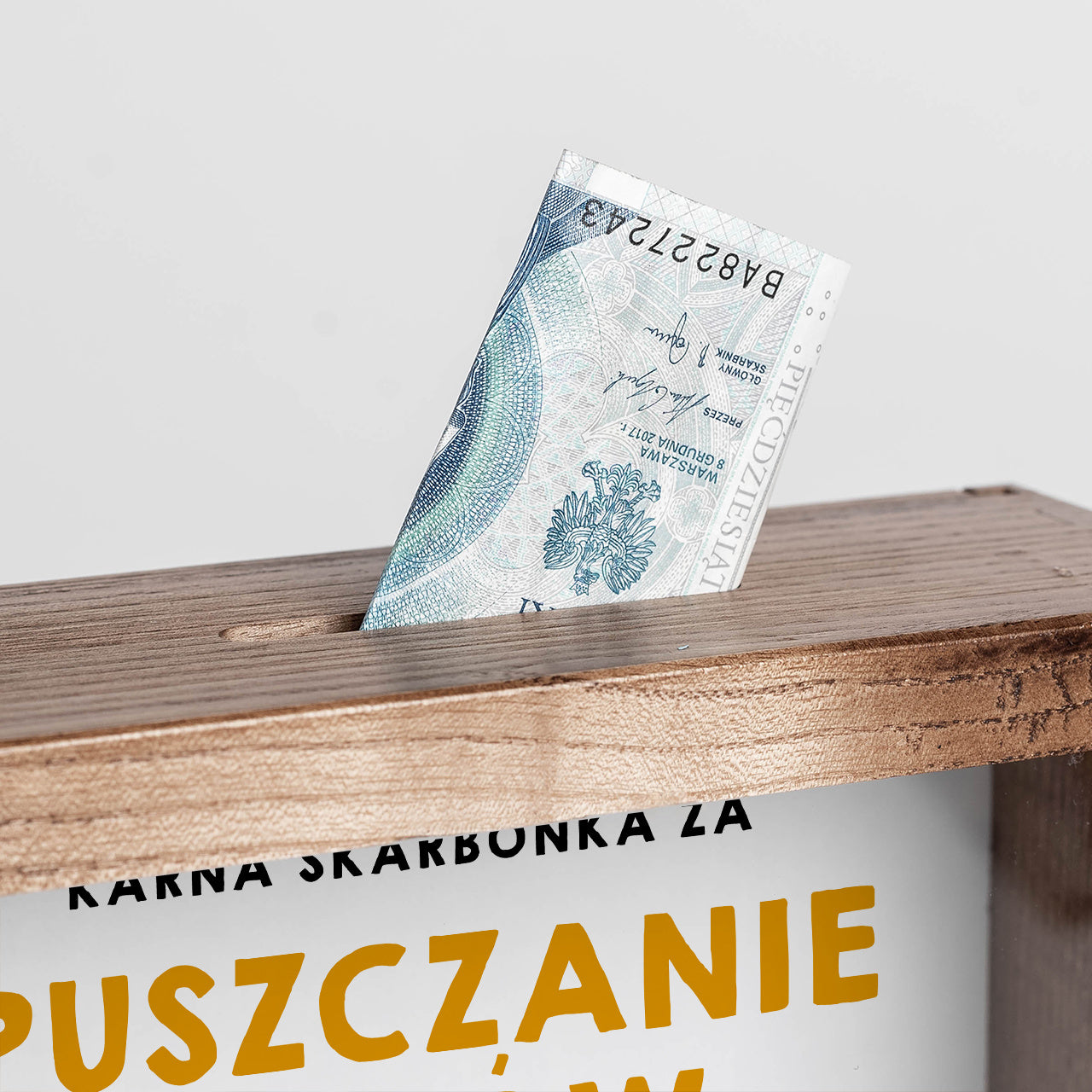 Skarbonka za puszczanie bąków - humorystyczny prezent