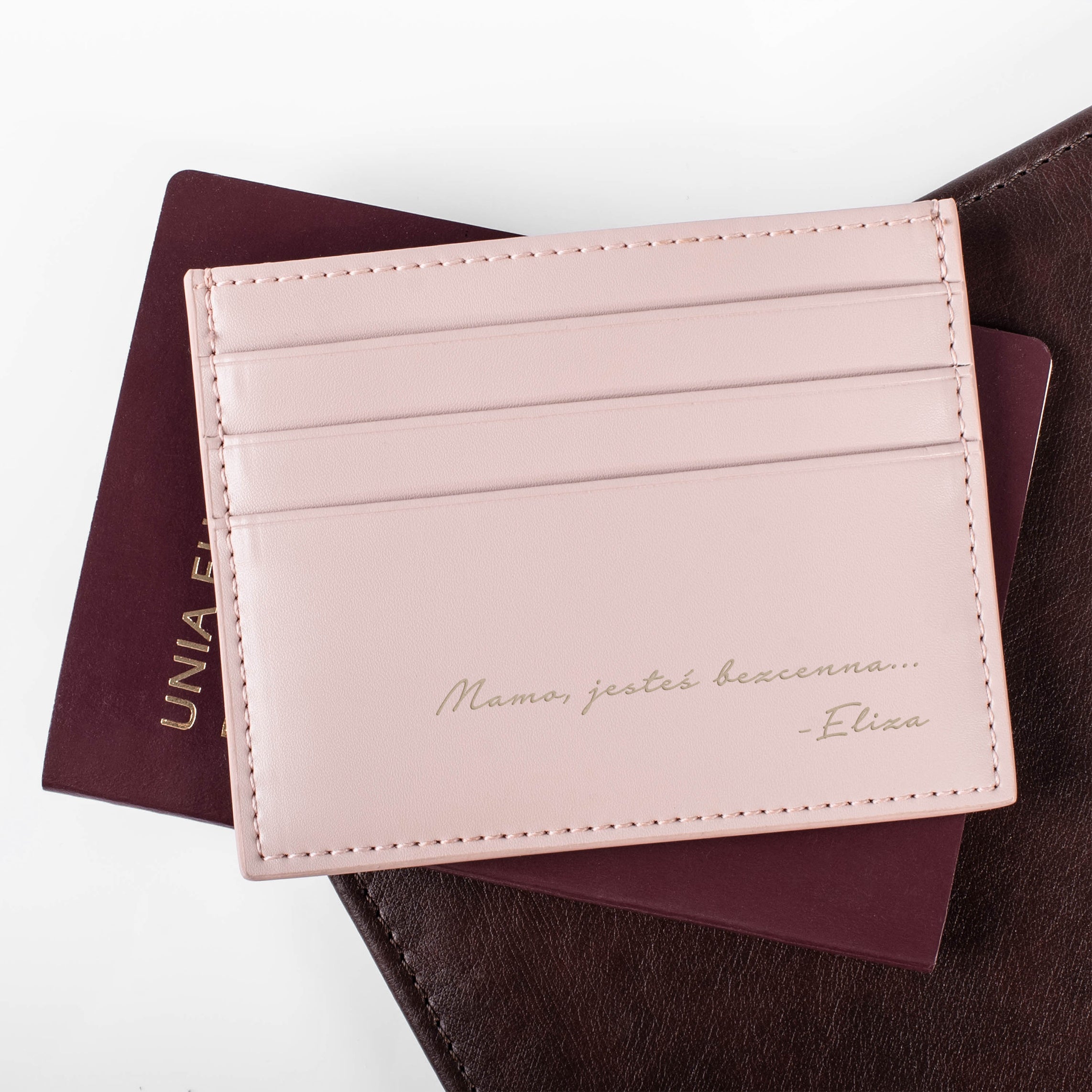 Personalizowane etui na karty kretytowe dla mamy