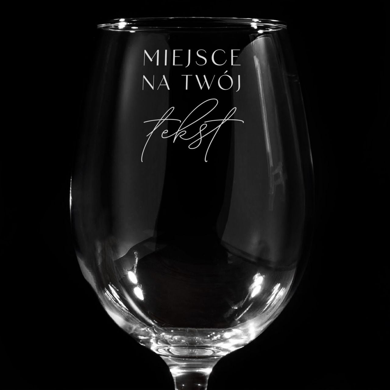 Grawerowany kieliszek z własnym tekstem 470 ml