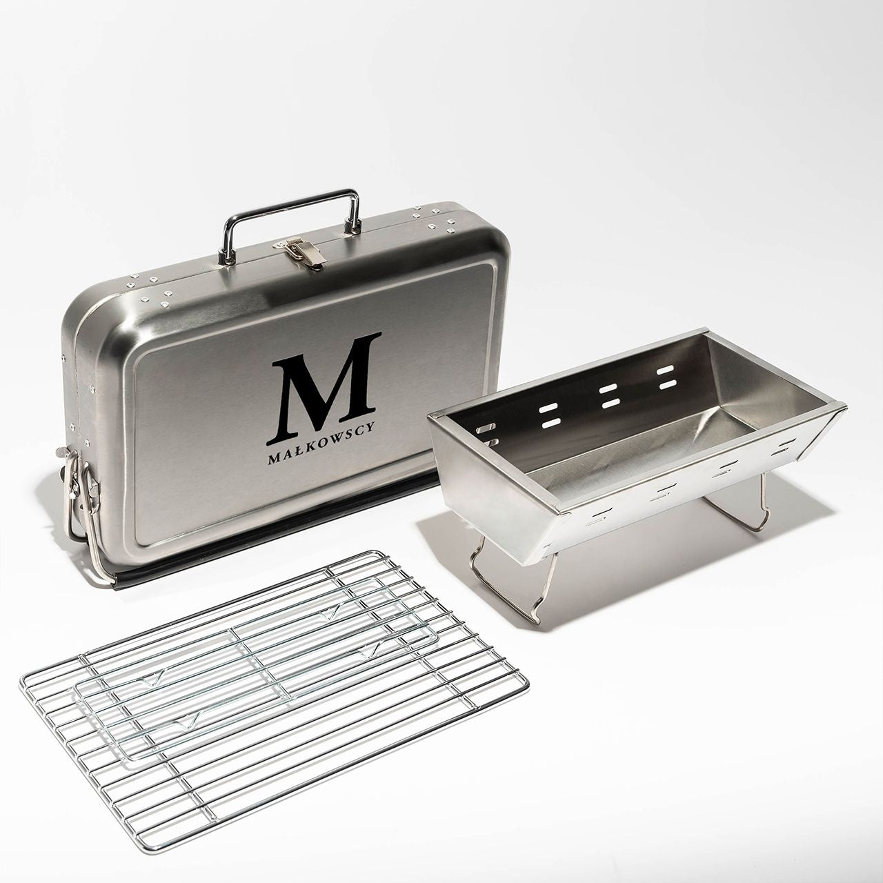 Grill w walizce z personalizacją - monogram