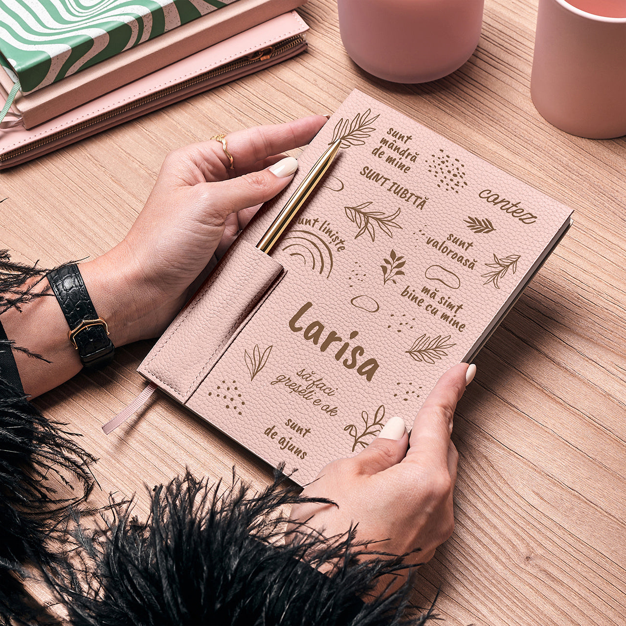Różowy planner dla kobiety - Self Love