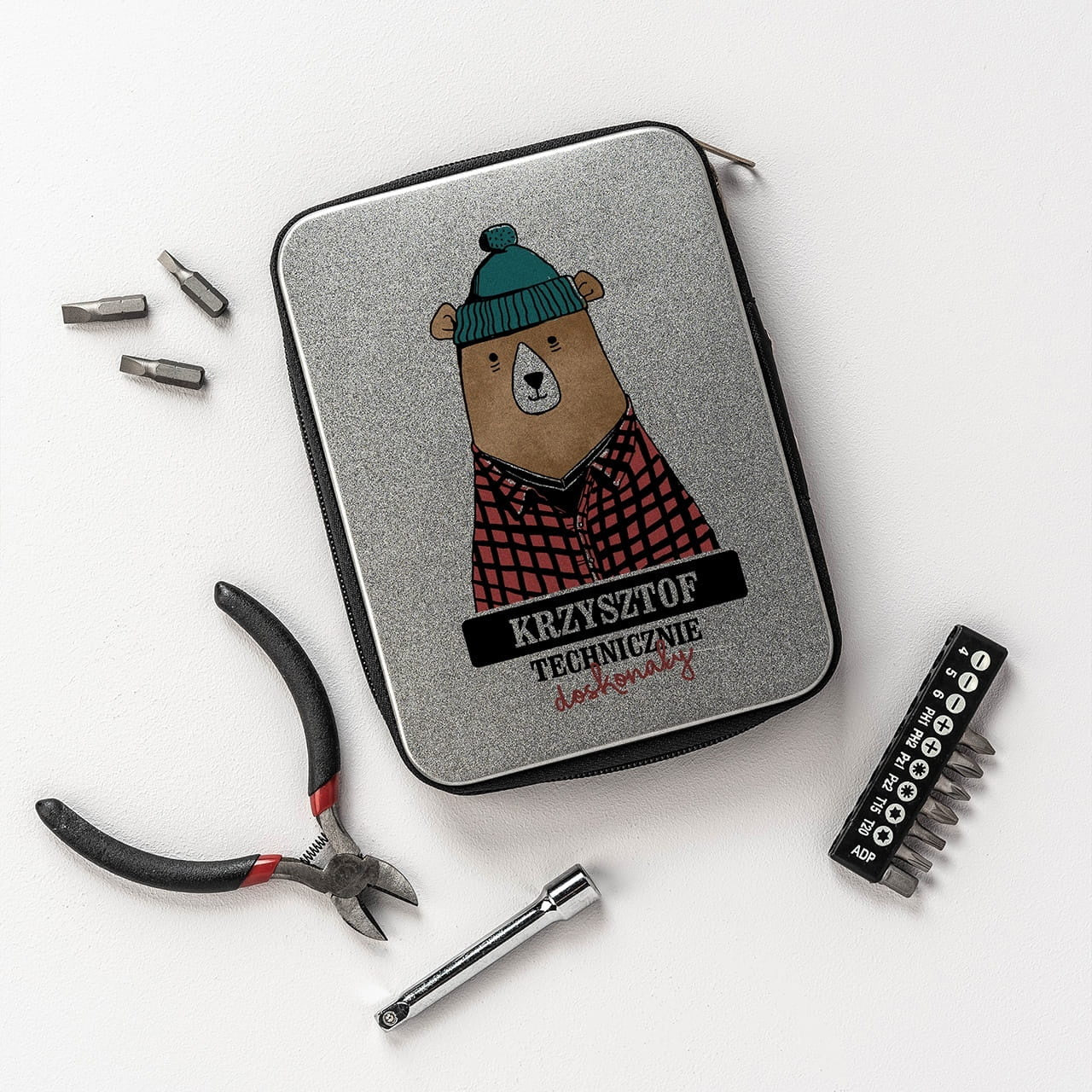 Zestaw narzędzi dla chłopaka - prezent dla majsterkowicza komplet narzędzi prezent dla informatyka