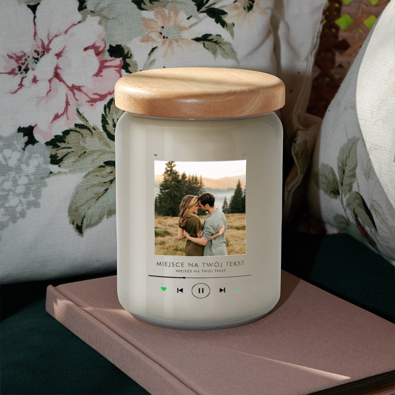 Świeca personalizowana - Nasza Piosenka - prezent walentynkowy prezent na walentynki świeca zapachowe na prezent