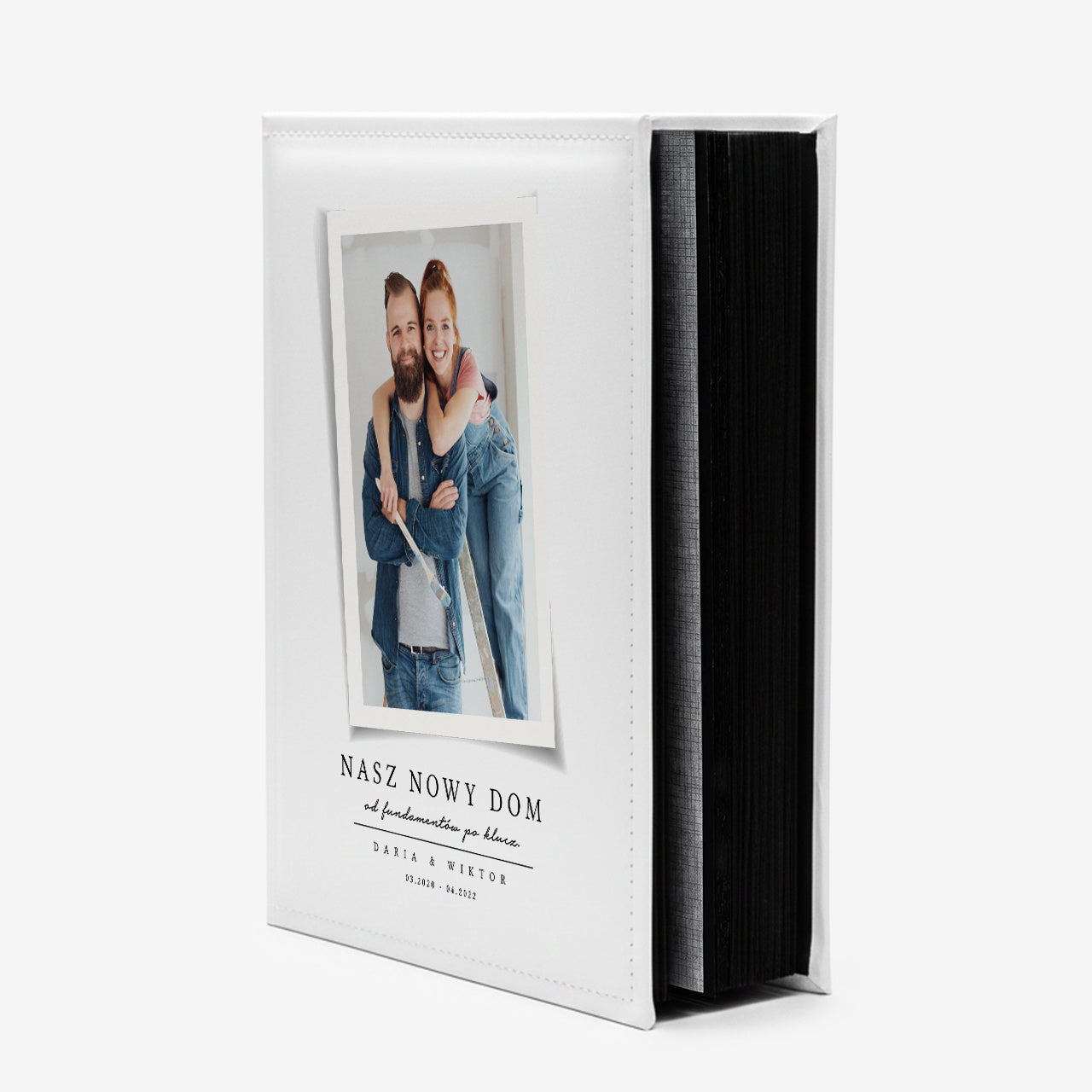 Album ze zdjęciami z budowy domu