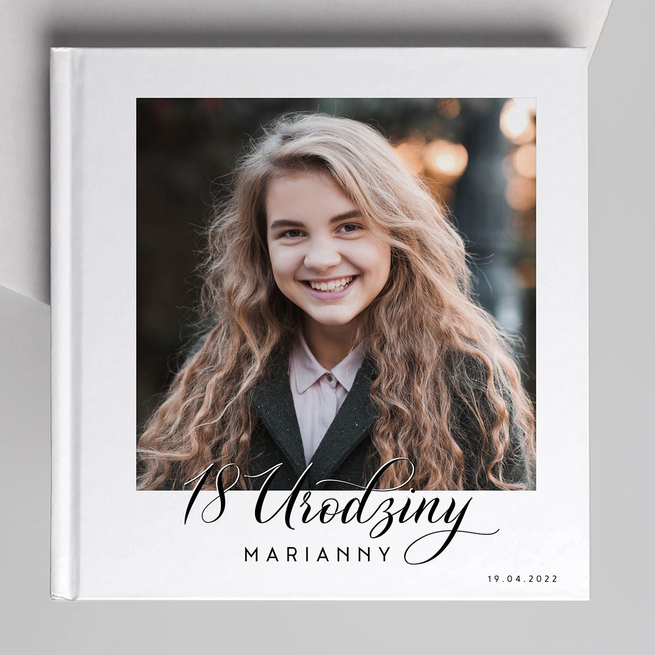 Personalizowana księga gości na 18 urodziny album na 18 urodziny prezent na 18 urodziny pamiątka 18 urodzin