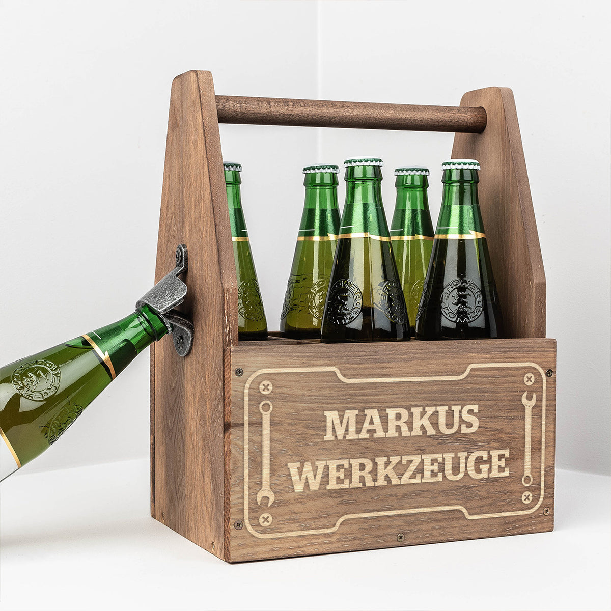 Gravierter Bierträger WERKZEUGE – Geschenk für ihn