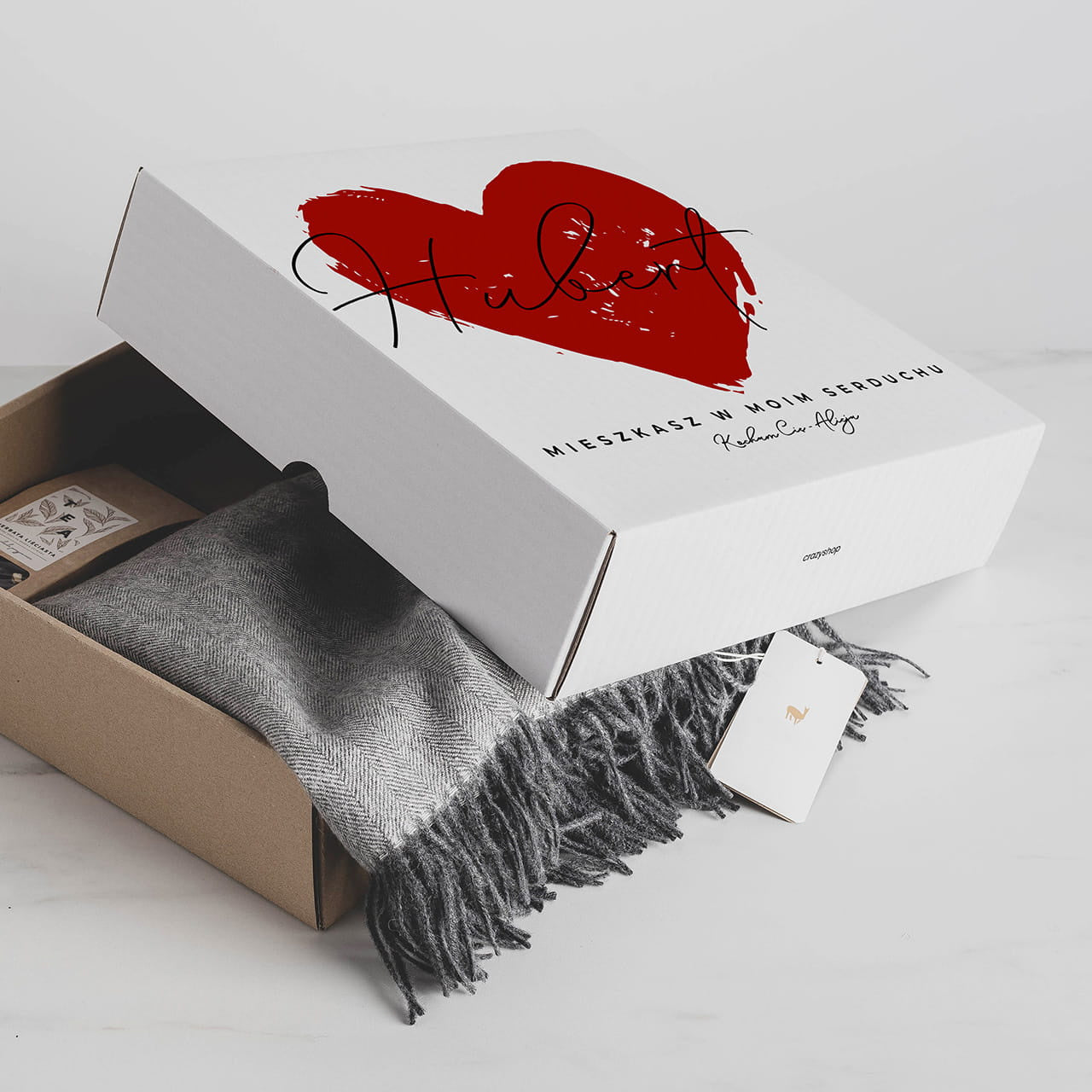 Walentynkowe pudełko personalizowane na prezent - serce