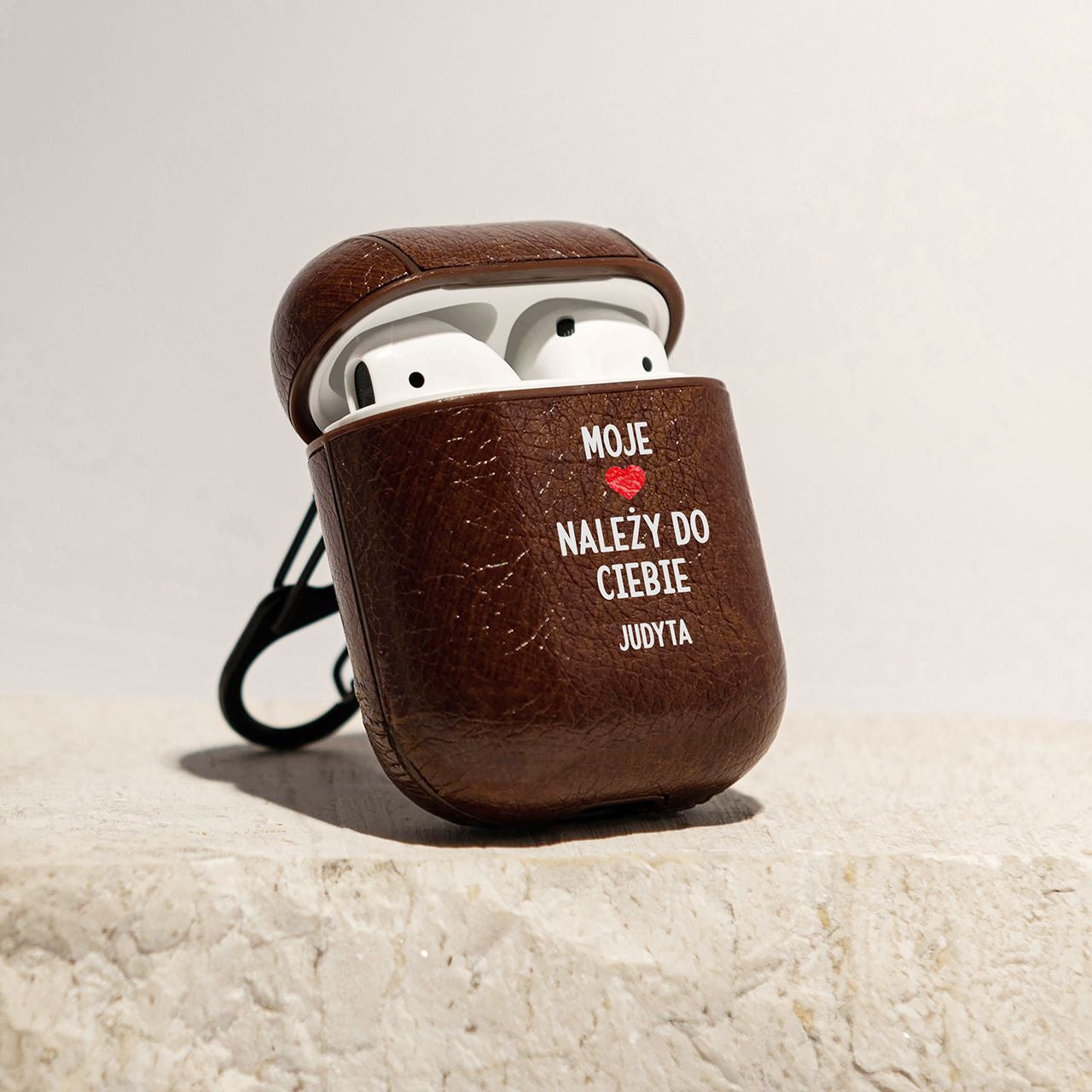 Personalizowane etui do Airpods dla chłopaka