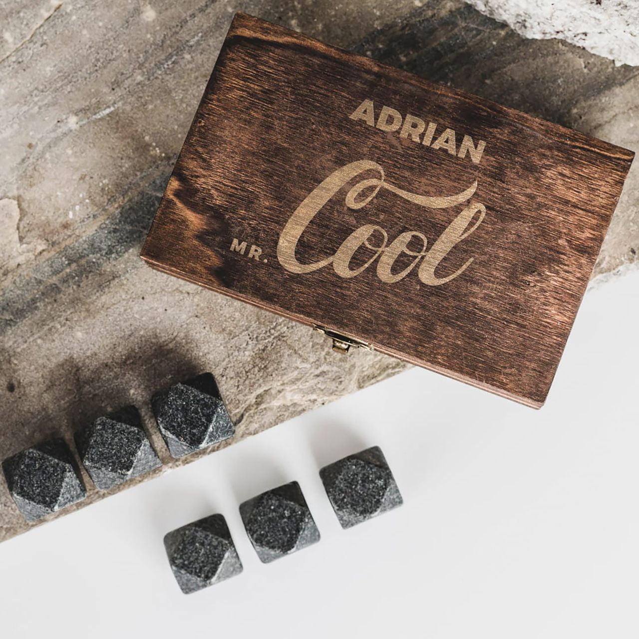 Kamienie do whisky z personalizacją - prezent dla chłopaka prezent na dzień chłopaka kostki do whisky