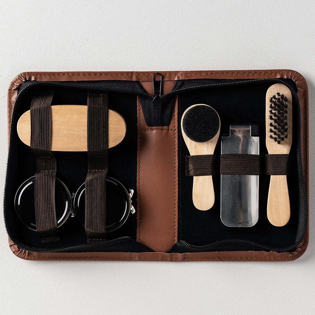 Zestaw do czyszczenia butów w personalizowanym etui dla dziadka