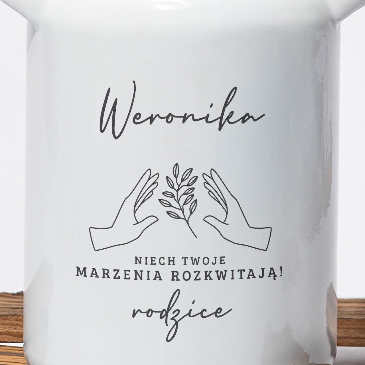 Grawerowany wazon dla dorosłej córki