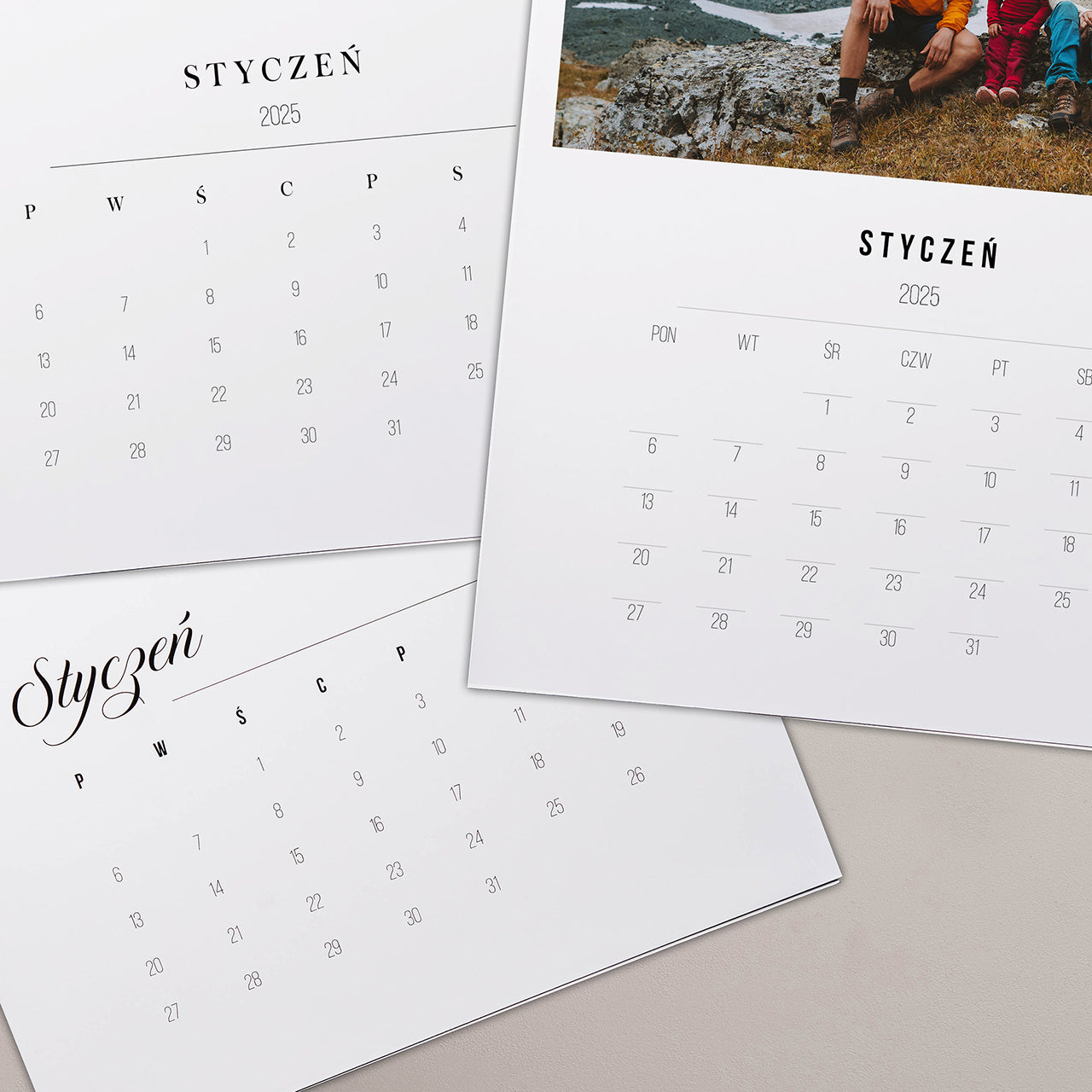 Ścienny kalendarz ze zdjęciami dla rodziny