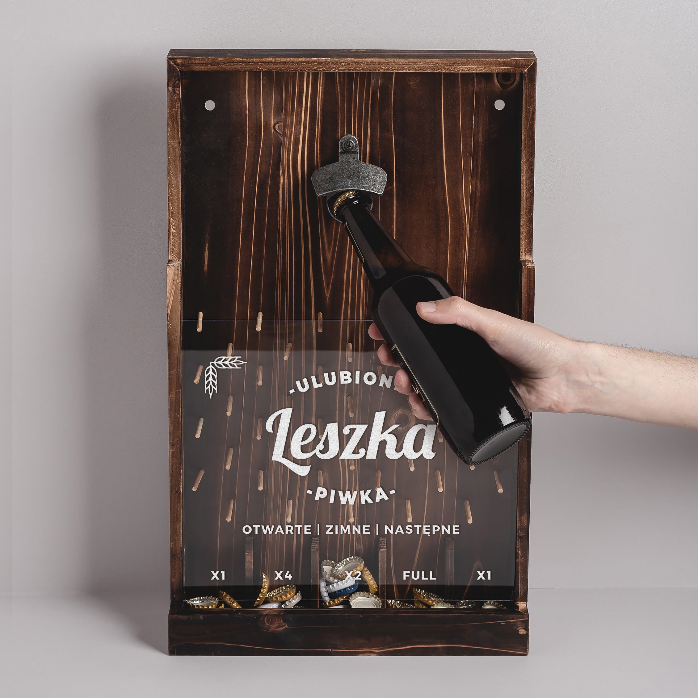 Personalizowany otwieracz ścienny - ulubione piwka