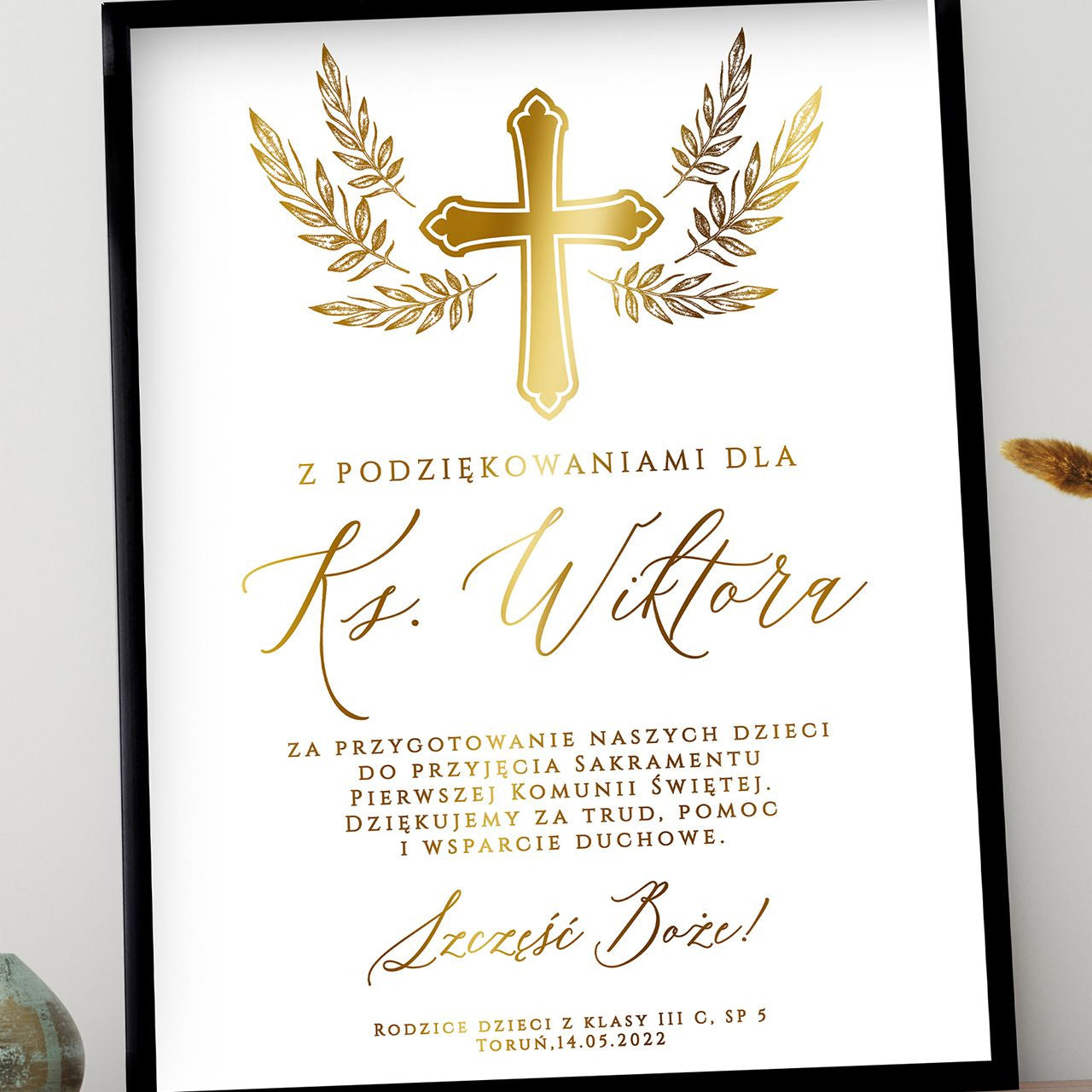 Plakat ze złoceniem dla księdza na podziękowanie komunijne