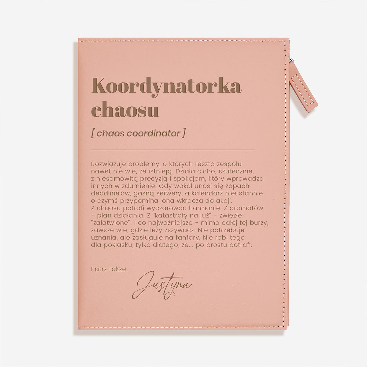 Grawerowany notes z zamkiem - koordynatorka chaosu