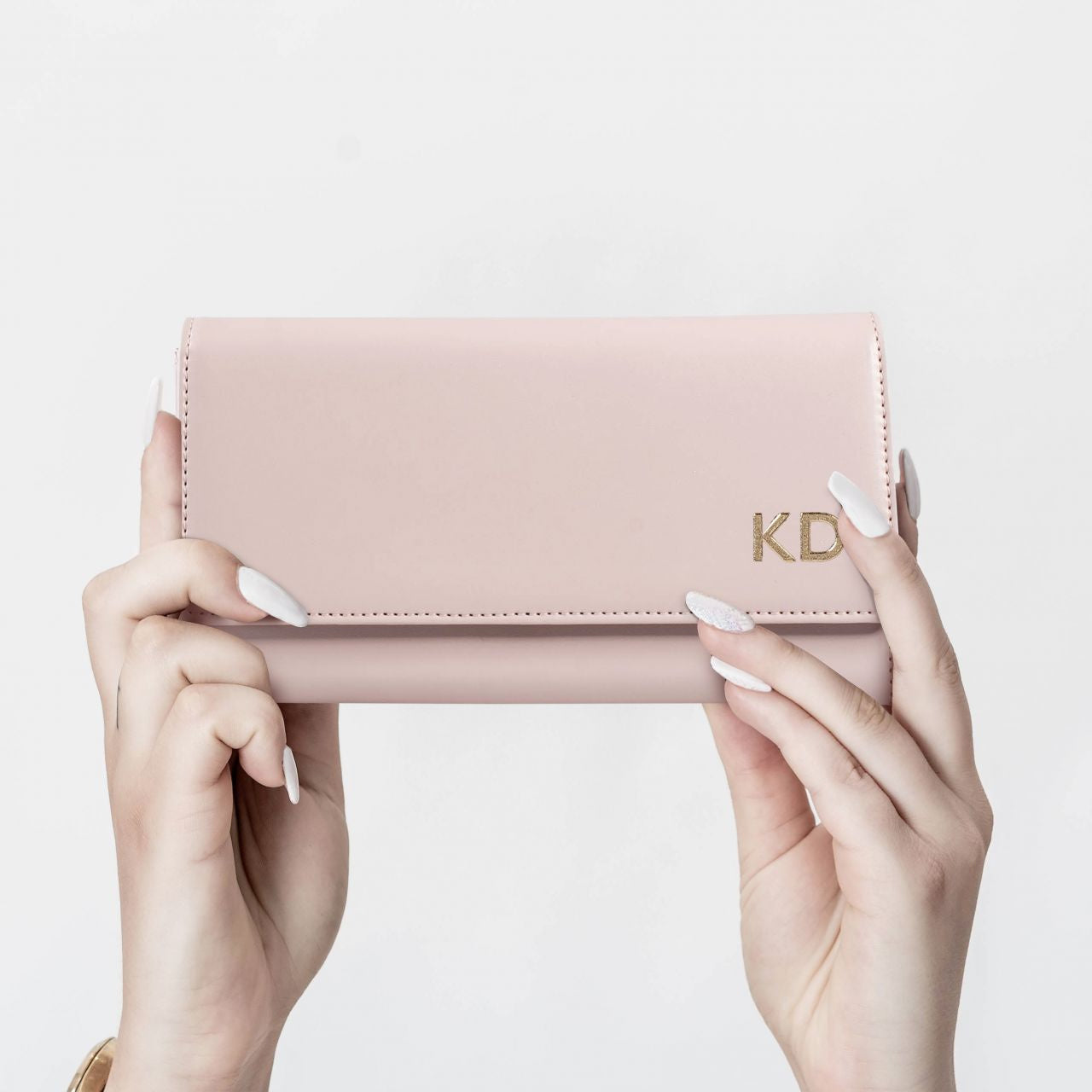 Skórzany portfel dla kobiety z inicjałami