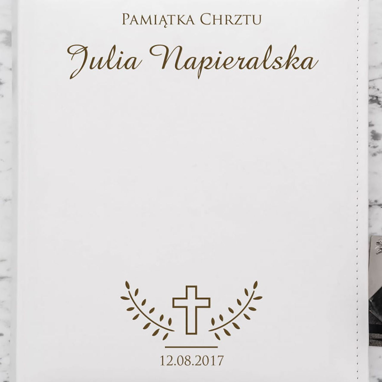 Grawerowany album na pamiątkę Chrztu Świętego album na Chrzest Pamiątka Chrztu Świętego