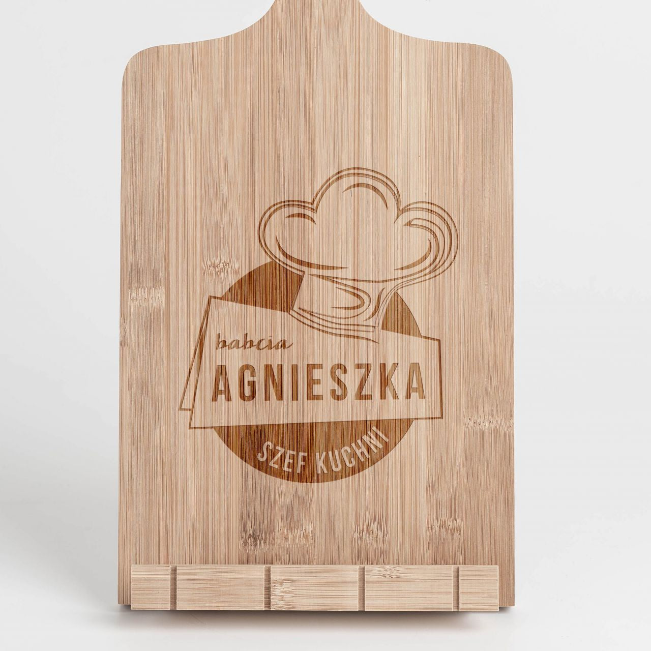 Podpórka pod książkę kucharską - przydatny prezent dla babci