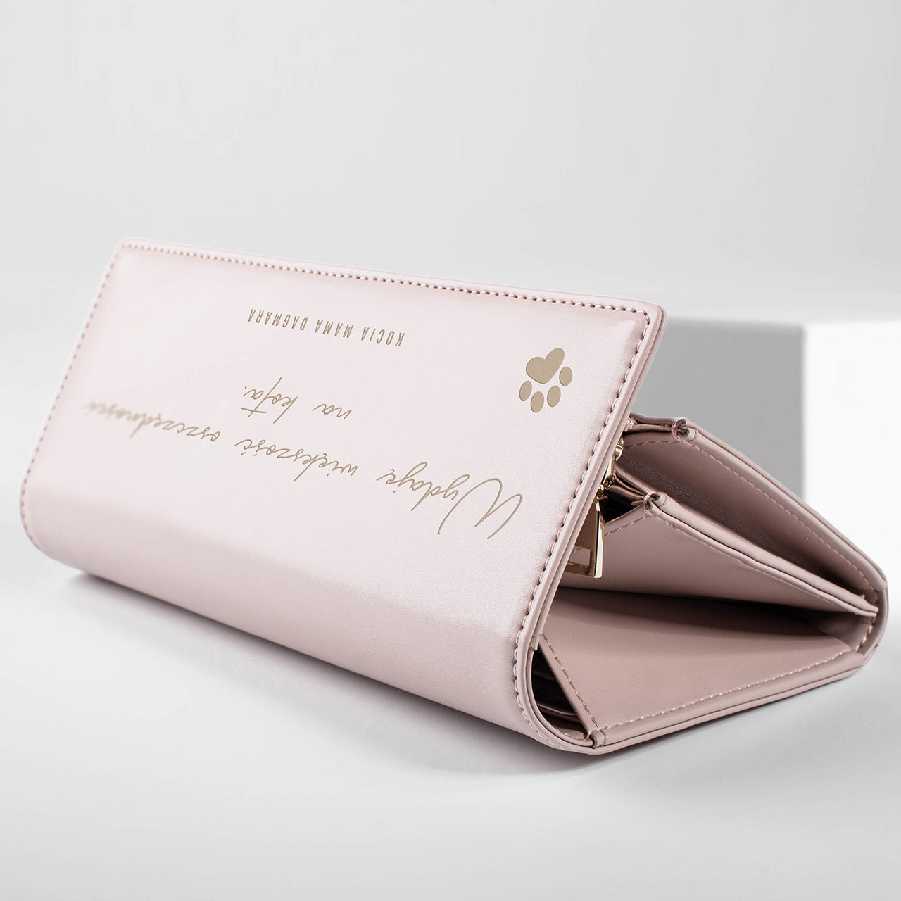 Skórzany portfel dla kociary - kocia mama