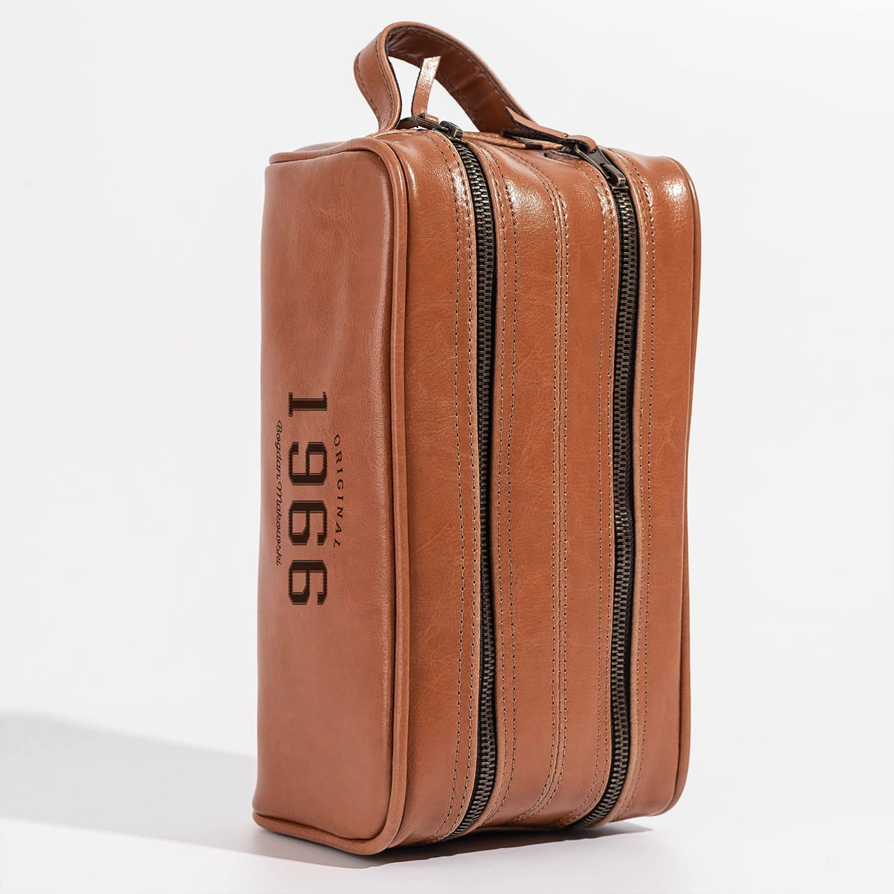Kosmetyczka personalizowana - elegancki prezent urodzinowy
