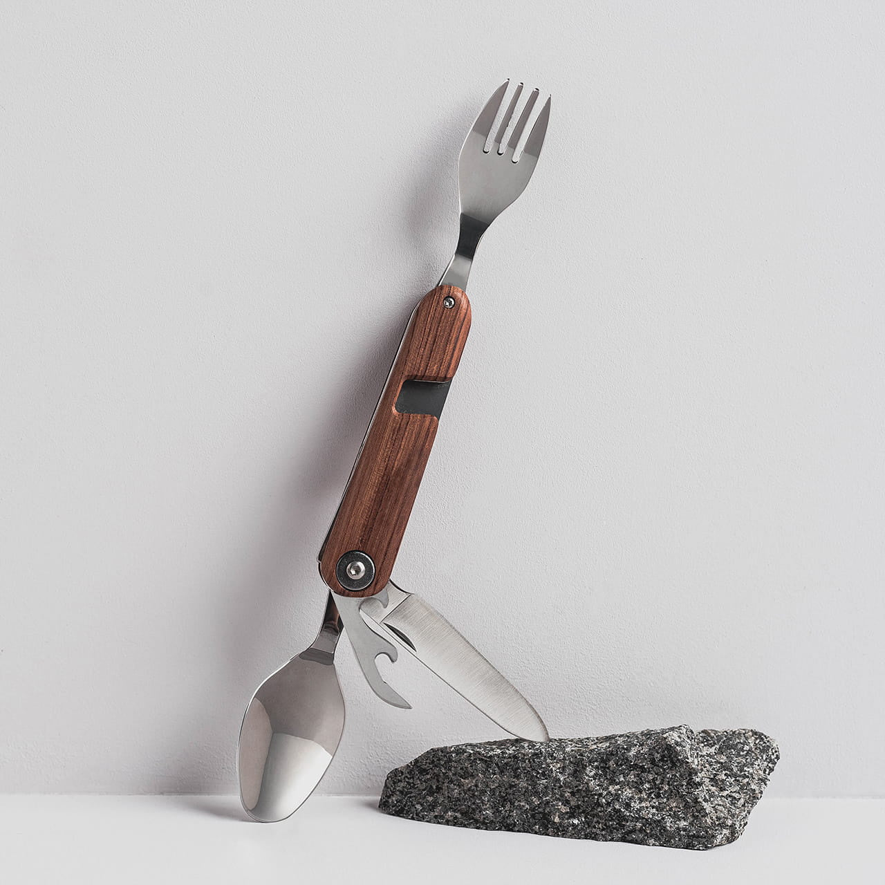 Survivalowy zestaw dla miłośnika gór prezent dla himalaisty praktyczny zestaw outdoorowy zestaw survivalowy