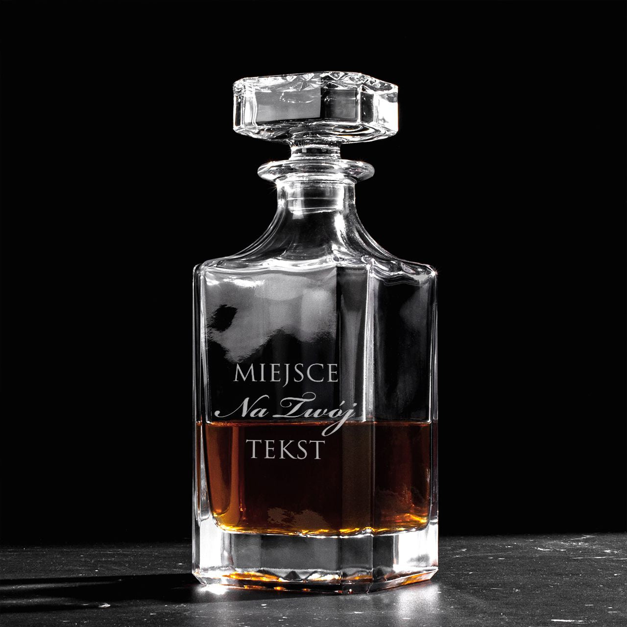 Karafka do whisky z grawerem - prezent dla mężczyzny